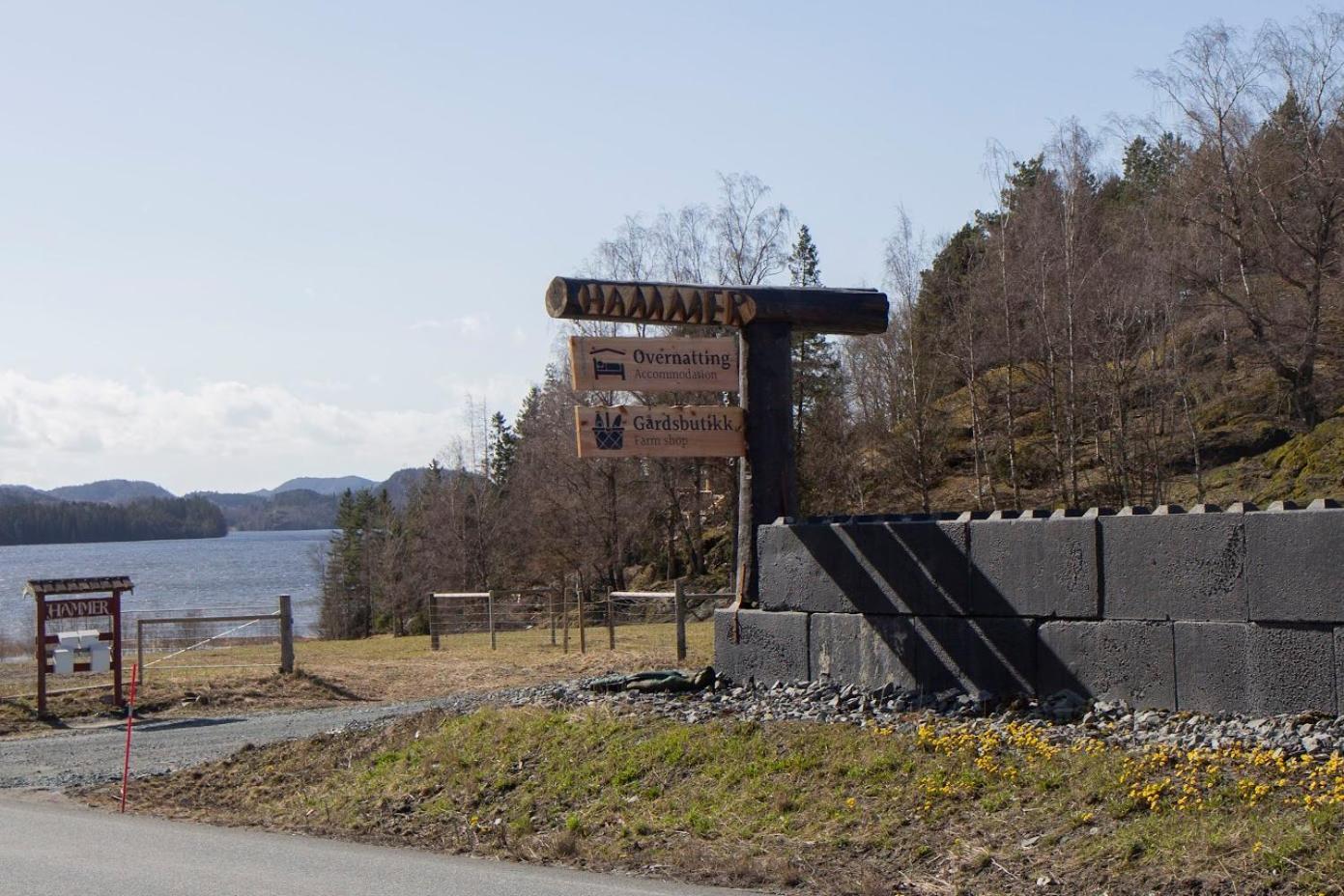 Gapalux Hotel Levanger Bagian luar foto