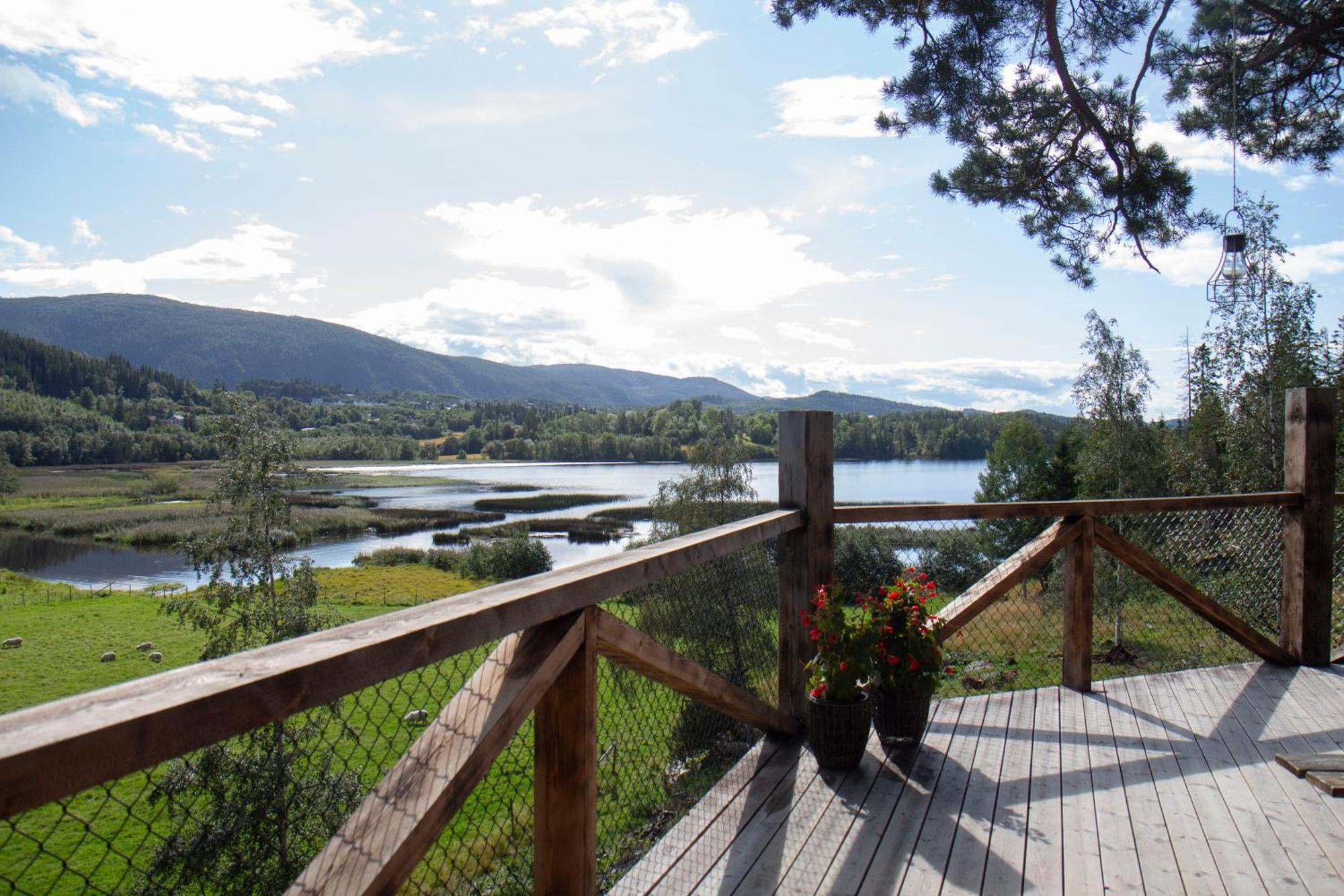 Gapalux Hotel Levanger Bagian luar foto